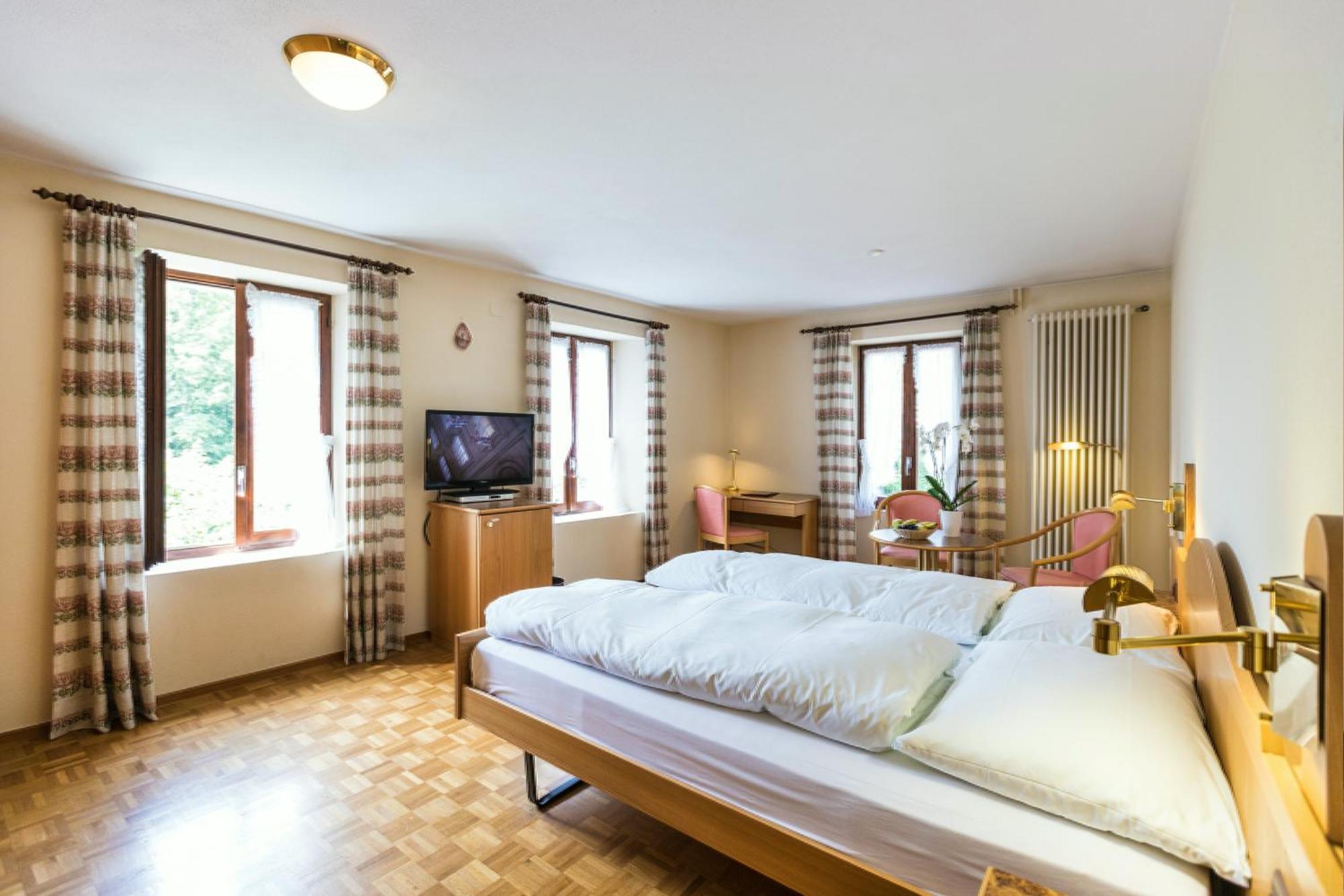 Hotel & Spa Cacciatori カデマリオ 部屋 写真
